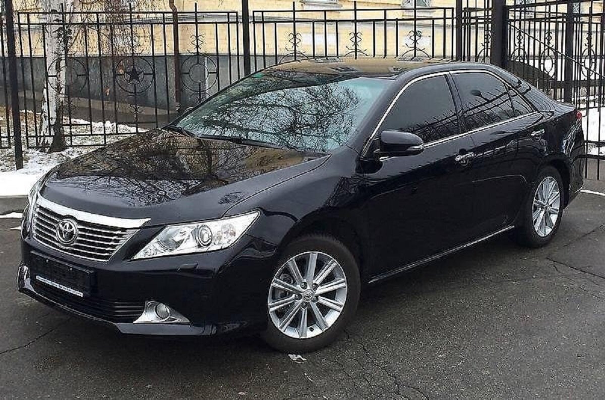 Камри 50 новосибирск. Toyota Camry 50 2013. Toyota Camry 3.5 2014. Toyota Camry 3.5 2013. Toyota Camry v50 2013.