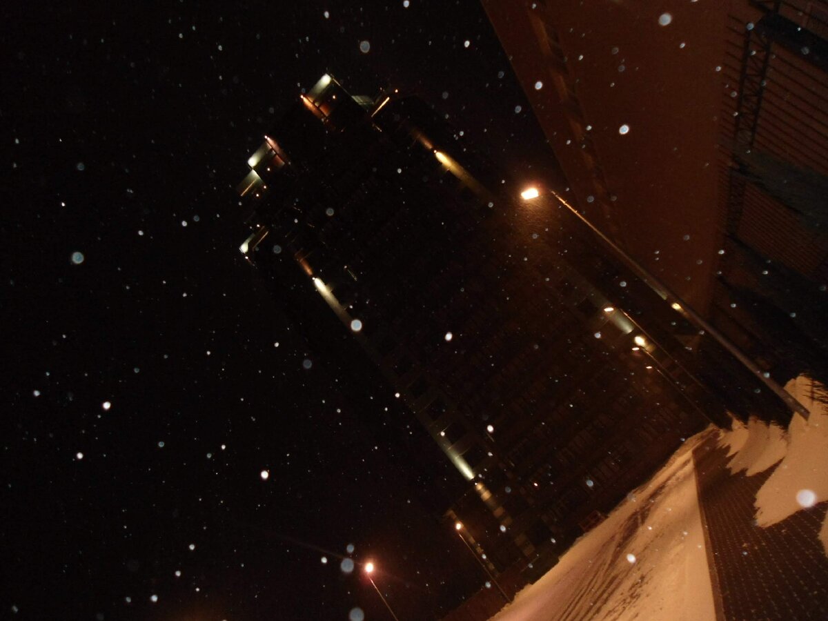 Дом, в котором работал охранником мой крёстный