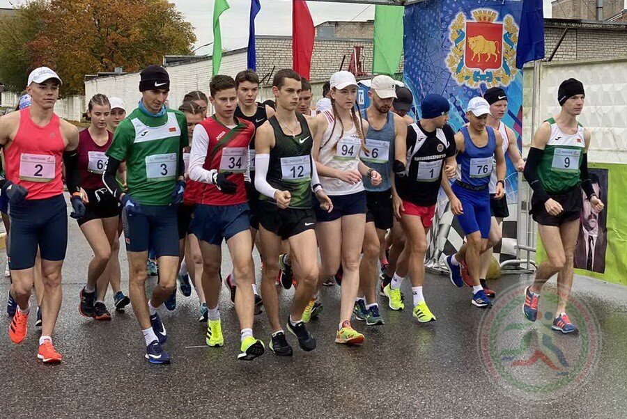 Ходьба 3 км. Спортивная ходьба Гродно. Спортсмены Гродненщины. Дудинце Словакия спортивная ходьба 2004 смотреть.