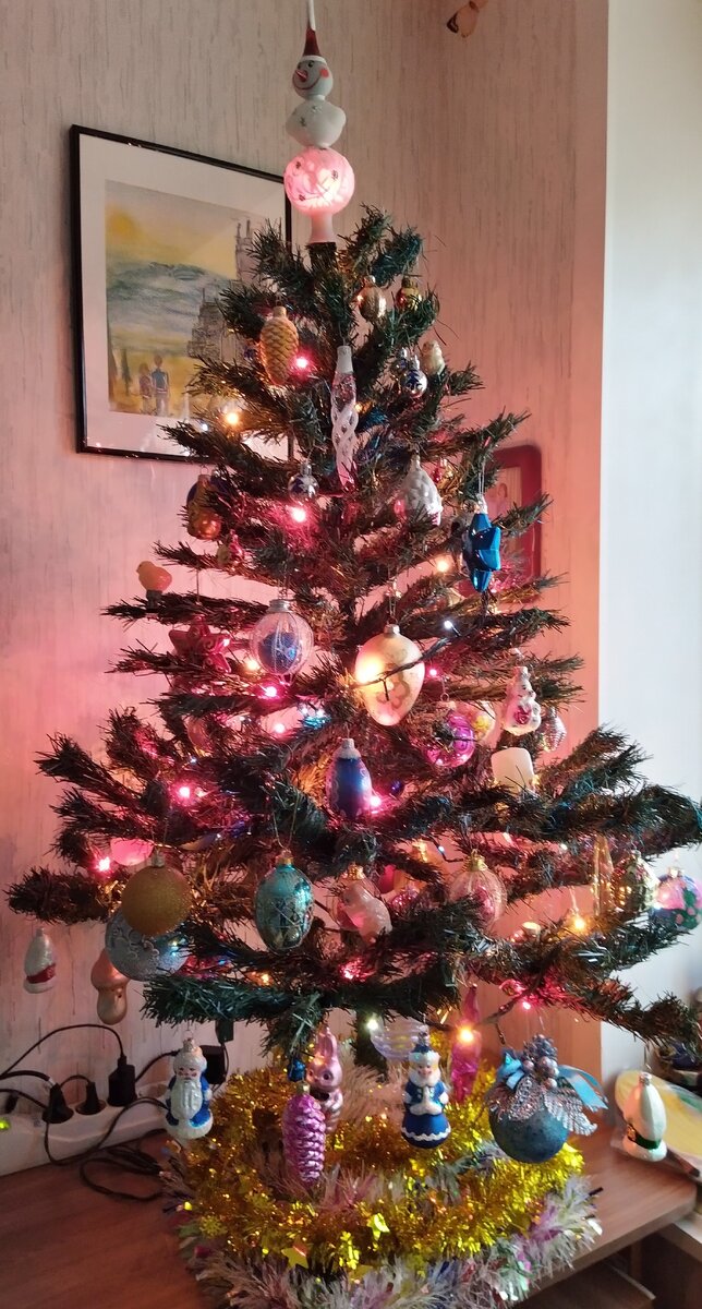 Наша мини-ёлочка (Далее в статье все фото мои) Листайте.