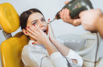 Источник - https://ed-m.ru/Poleznye-statqi/Xirurgija/overcome-fear-dental-treatment