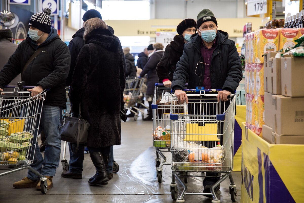 Ситуация на рынке москва. German superparket. Retailing. Мало товара.