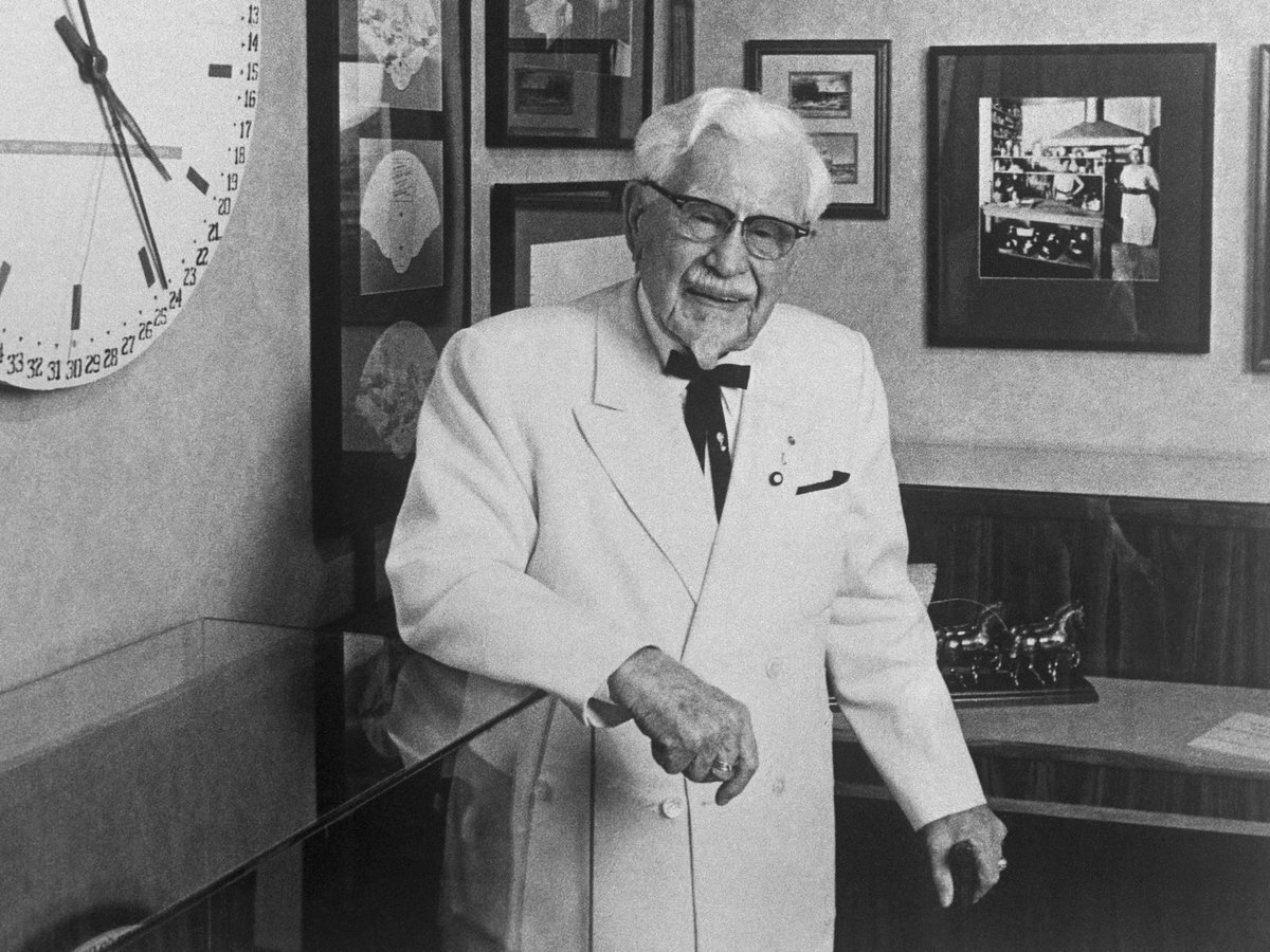 Тот самый "настоящий" полковник Сандерс.