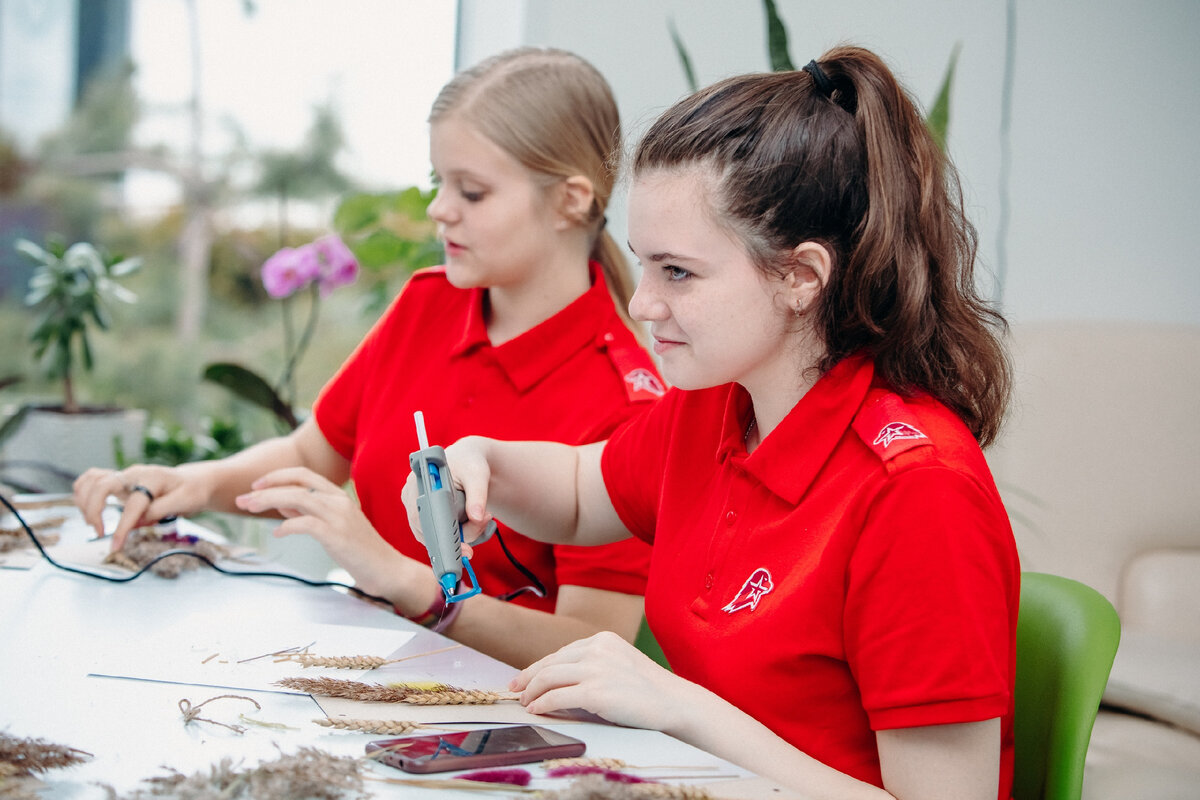 Диплом сертификат грамота. Конкурс образовательных программ 2023. Конкурс образовательных программ 2023. Конкурс образовательных программ 2023. Волгоградский институт управления ранхигс.