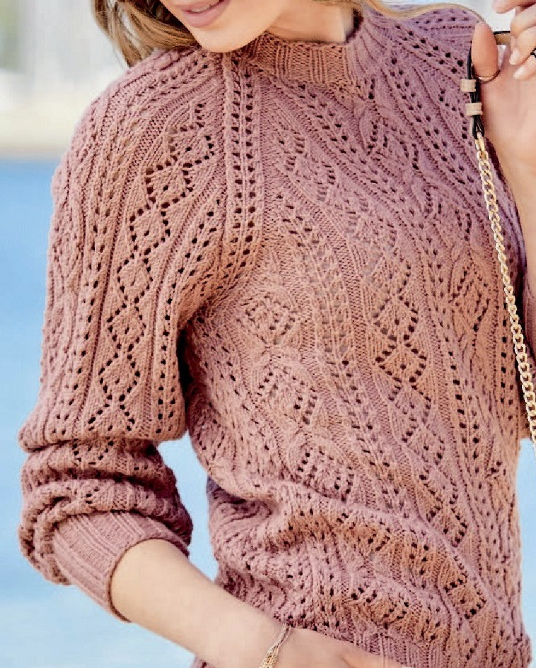 Этот джемпер попался мне на глаза. Схемы узоров в галерее