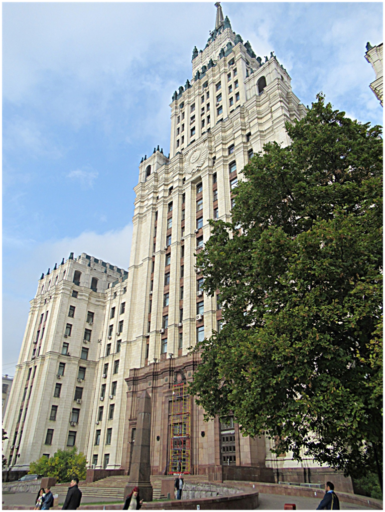 кремль метро красная площадь