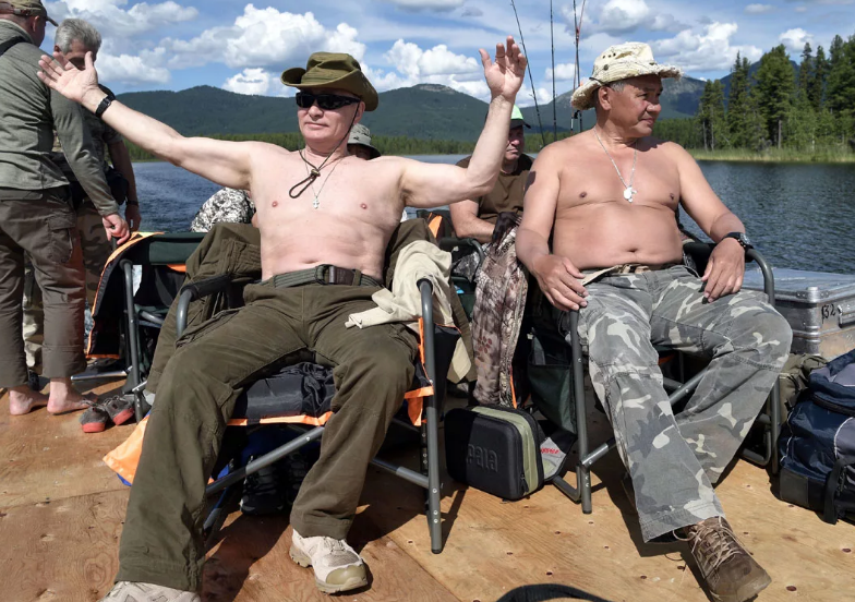 Гланыйкомандующий и министр обороны