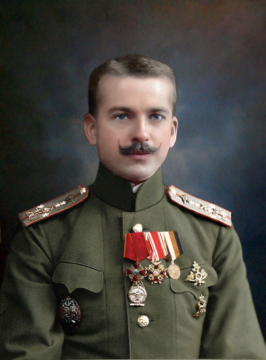 Знаменитый летчик Петр Нестеров, штабс-капитан
