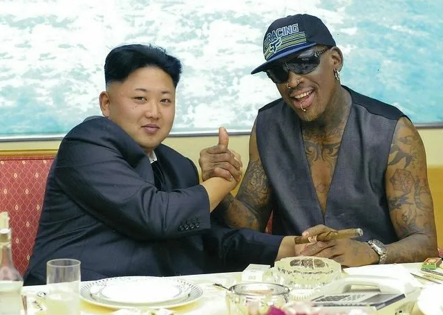 2013 год. Пхеньян. Ким Чен Ын и Деннис Родман. Фото: соцсети