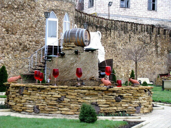 Винные погреба Милештий Мичь, Молдова.