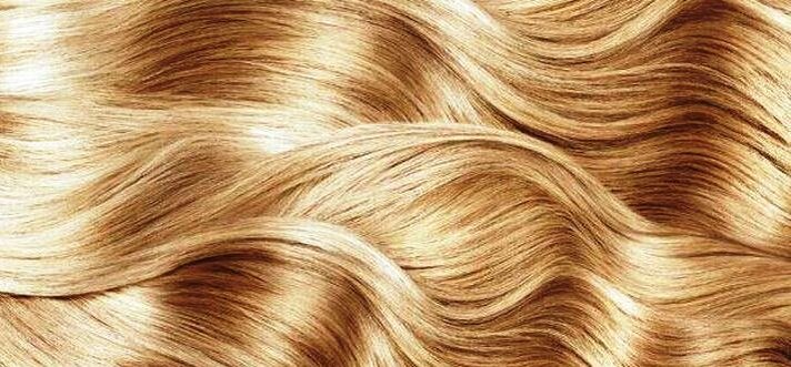 - Девушки, если ваши волосы сухие у корней и секутся на кончиках, не переживайте, посередине они же нормальные. 
                                                                                                                                      Цитата из телешоу «КВН»