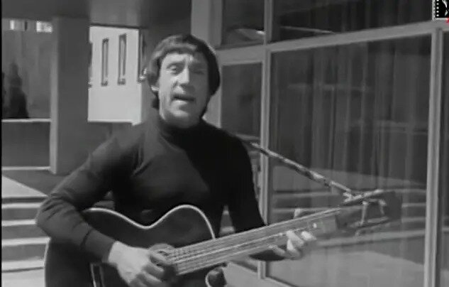 үтреняя гимнастика высоцкий. песня утренняя гимнастика высоцкий. утренняя гимнастика высоцкий. песни высоцкого зарядка. утренняя зарядка песня высоцкого.