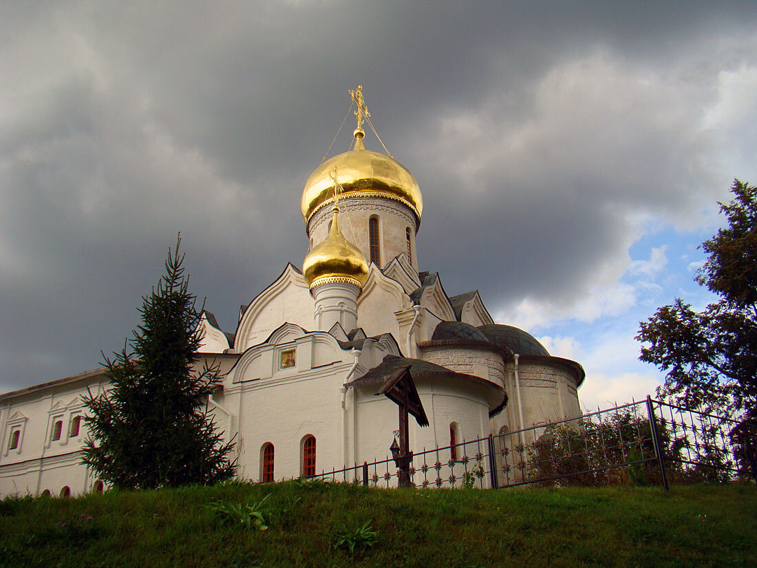 Саввино Сторожевского в Звенигороде 1400