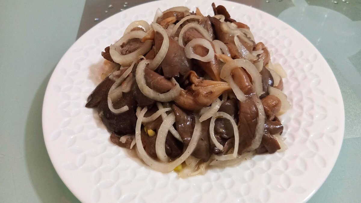 маринованные грибы с корицей