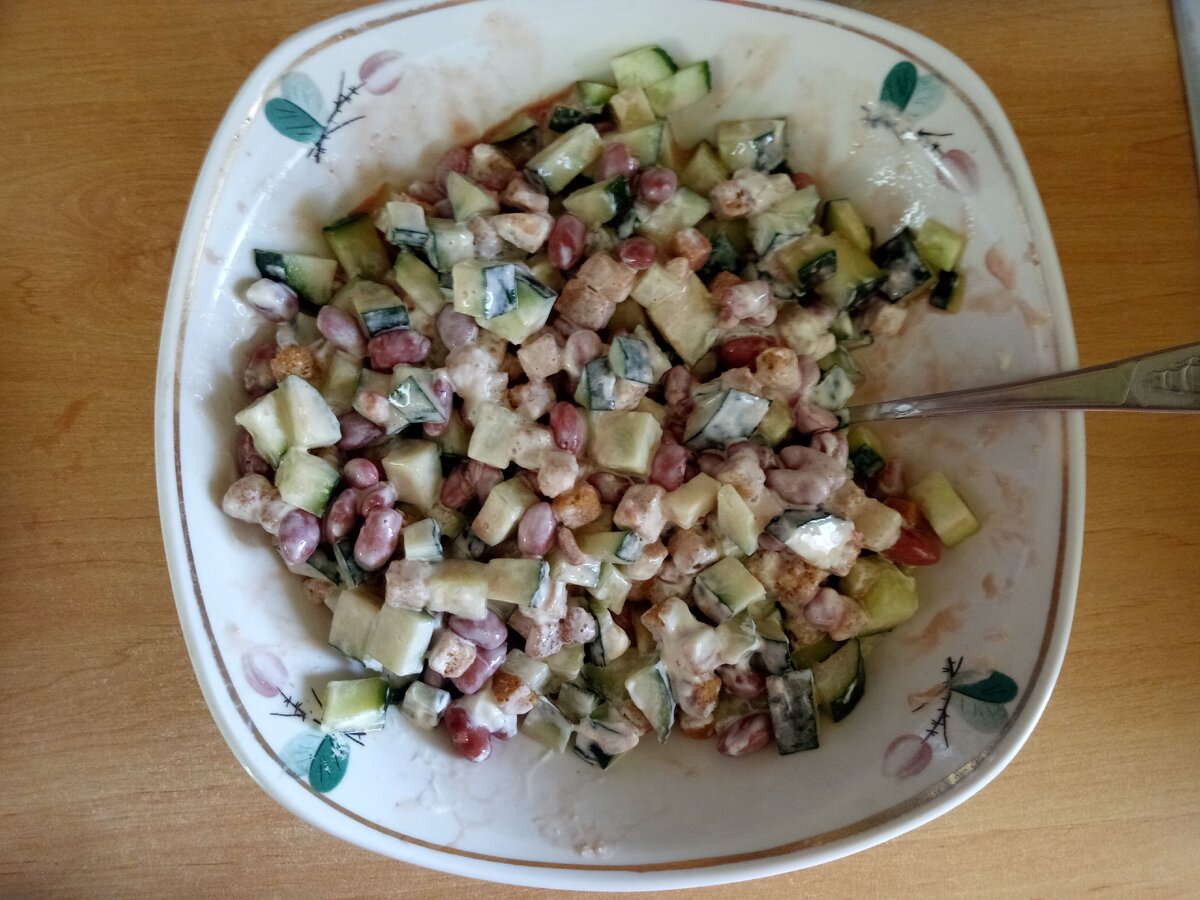 Рецепты салатов с фасолью