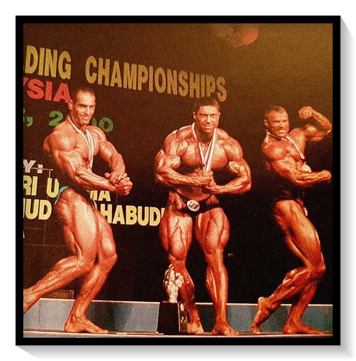 Сергей Шелестов на Чемпионате мира в Малакке, Малайзия. Фото: @shelestov_ifbbpro
