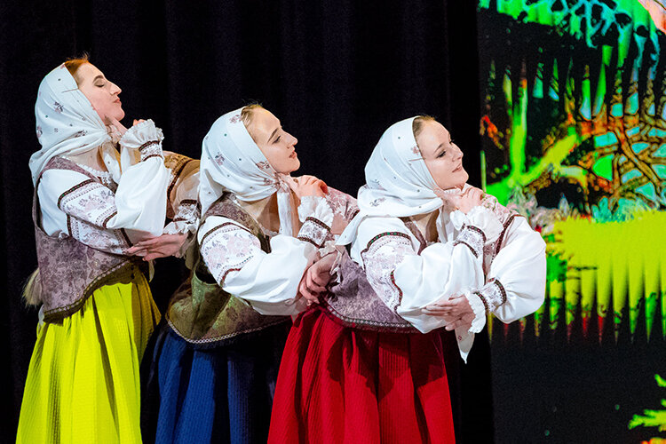 Фото: Олег Каргаполов, Дмитрий Куткин, pravmin74.ru, mitropolia74.ru