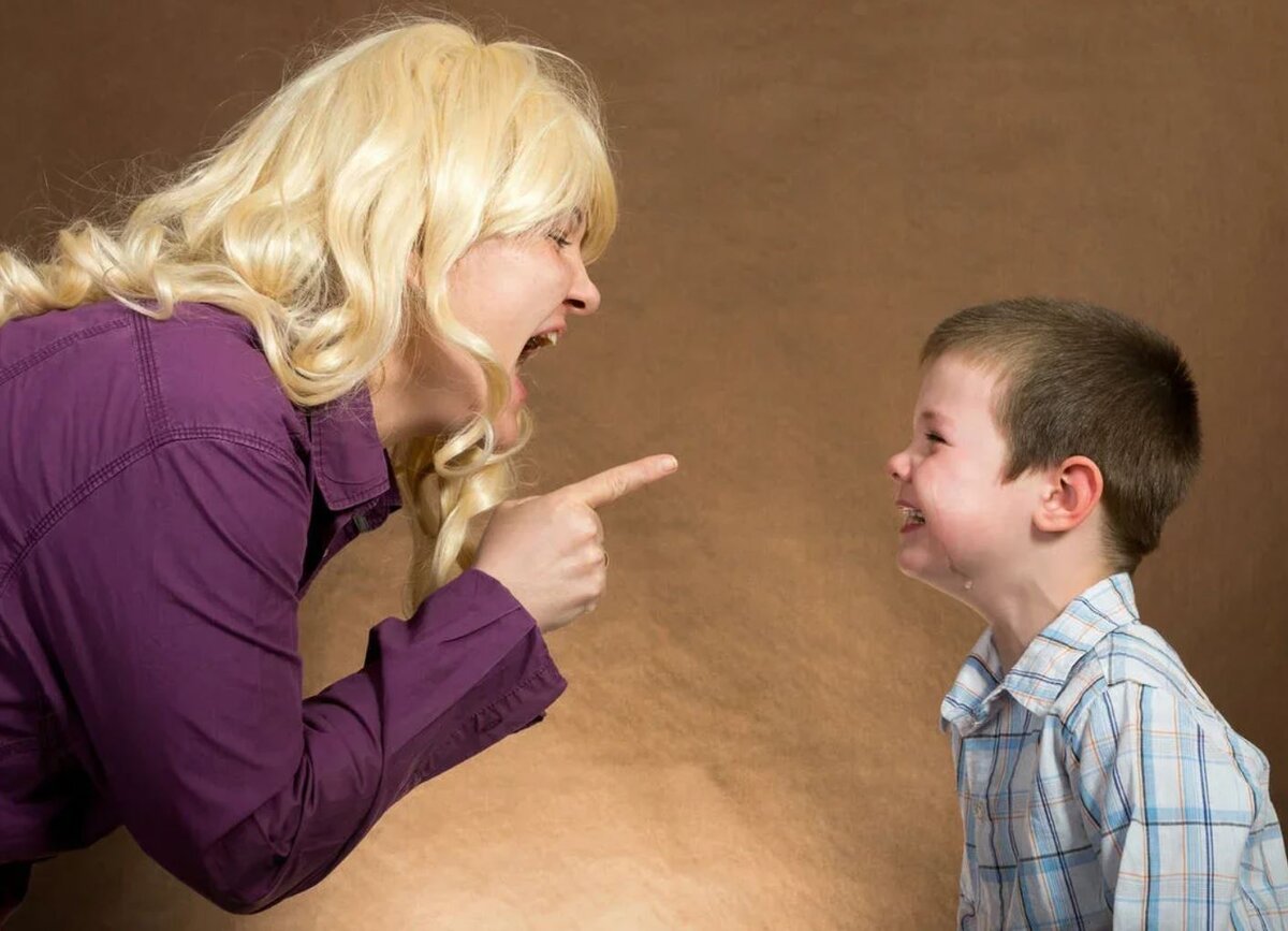 Взрослые и дети 