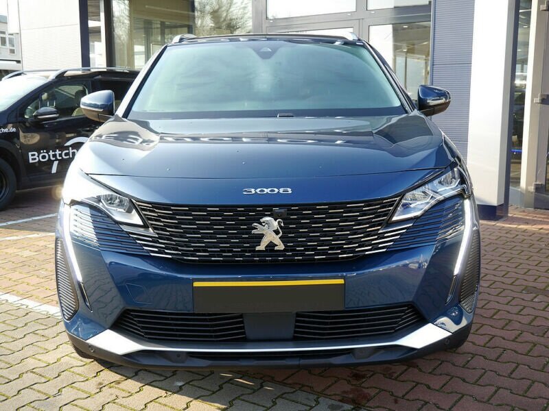 Peugeot 3008. Источник иллюстрации - Яндекс.Картинки