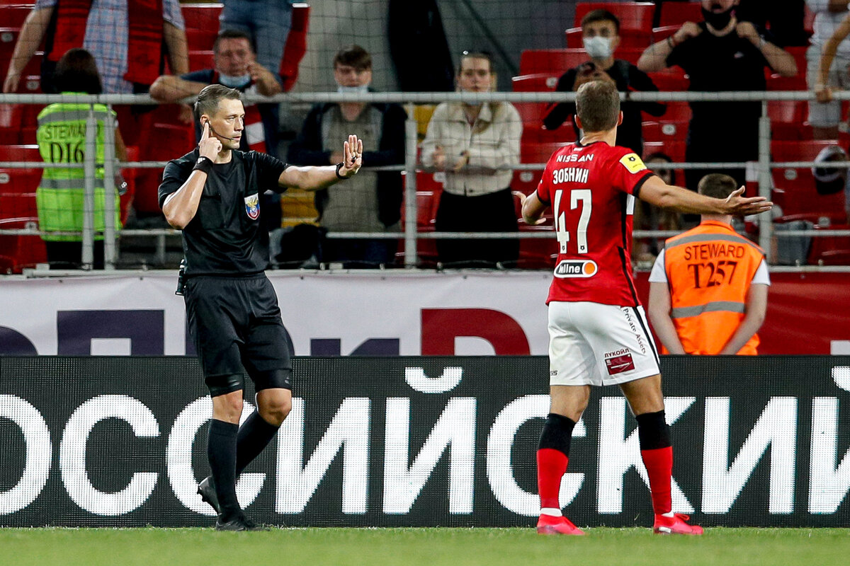 Василий Казарцев в скандальном матче в Москве