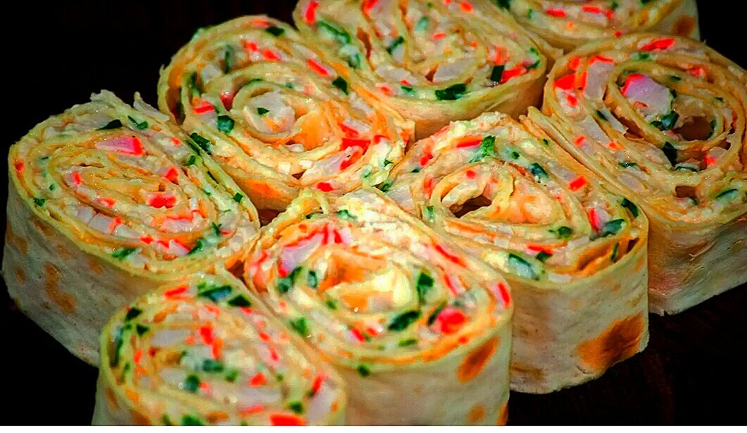 Лаваш хорошо сочетается почти со всеми продуктами