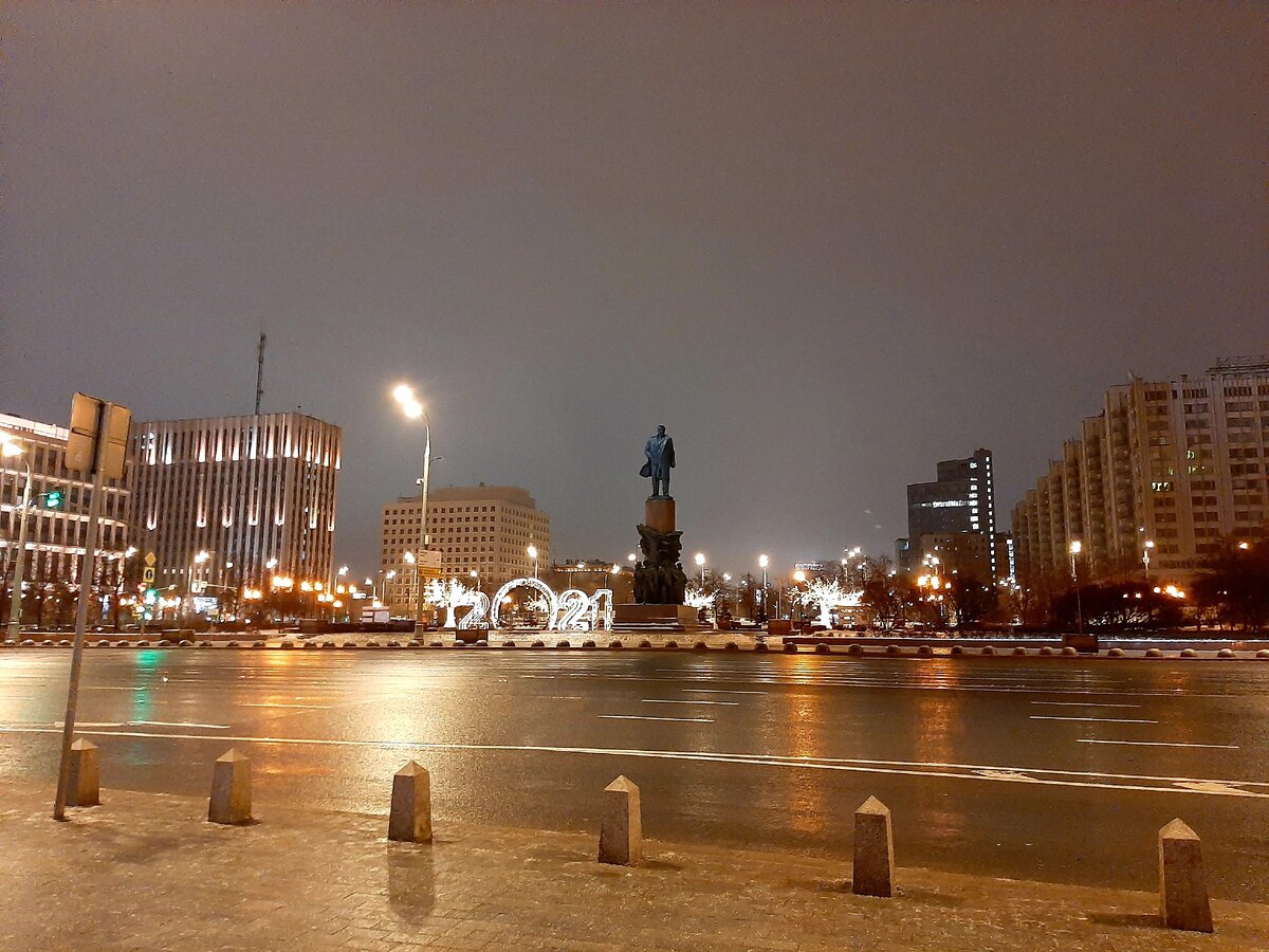 метро Октябрьская 