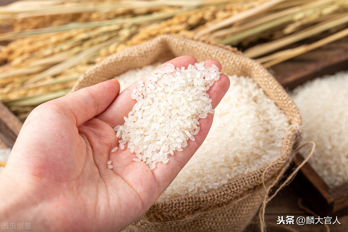 В чем разница между клейким рисом и 