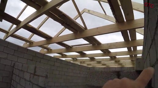 ВИДЕО: Двухскатная крыша своими руками