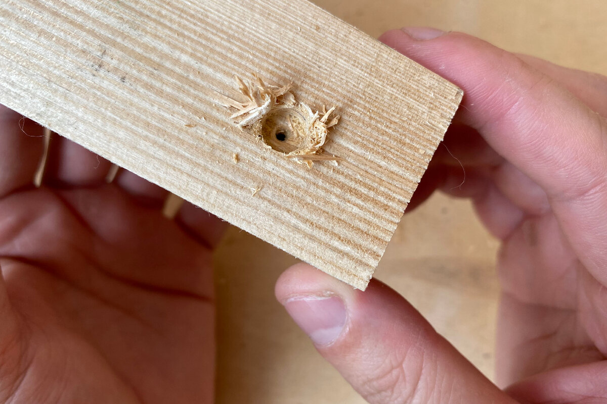 Получилось такое углубление в бруске.