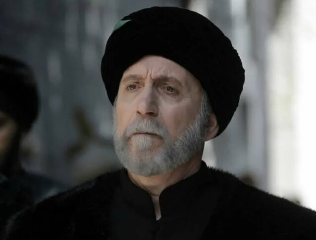 Кадр из сериала "Великолепный век".  Актер Маджит Копер в роли Лалу Мустафа