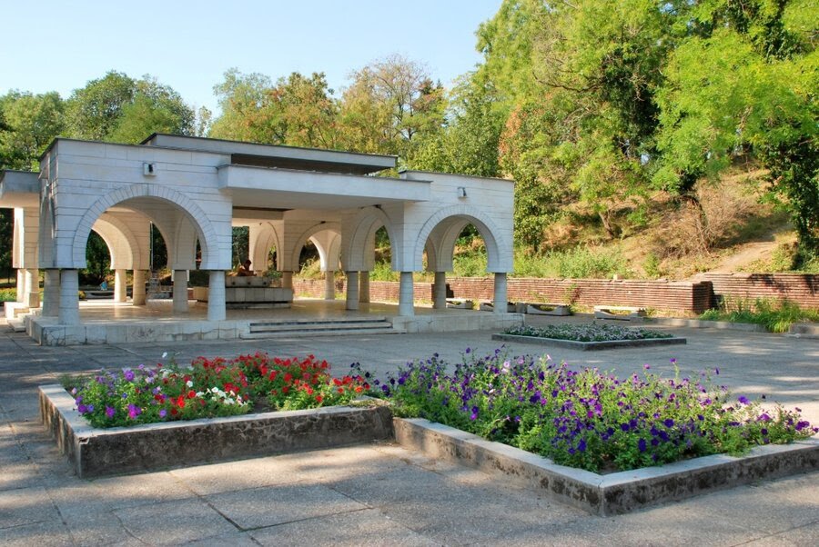 Момина слеза - минеральный источник