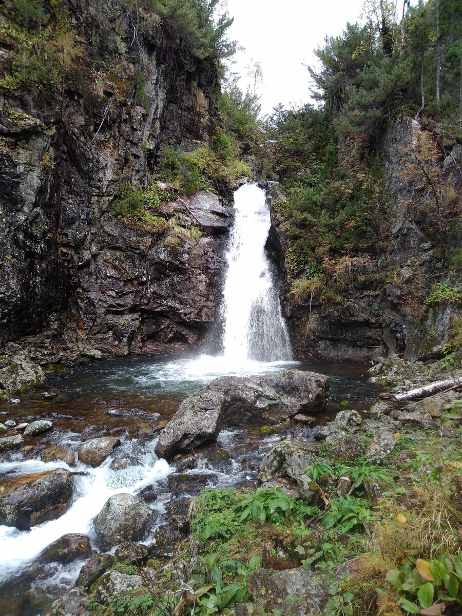 Водопад Грохотун в Дегтярске