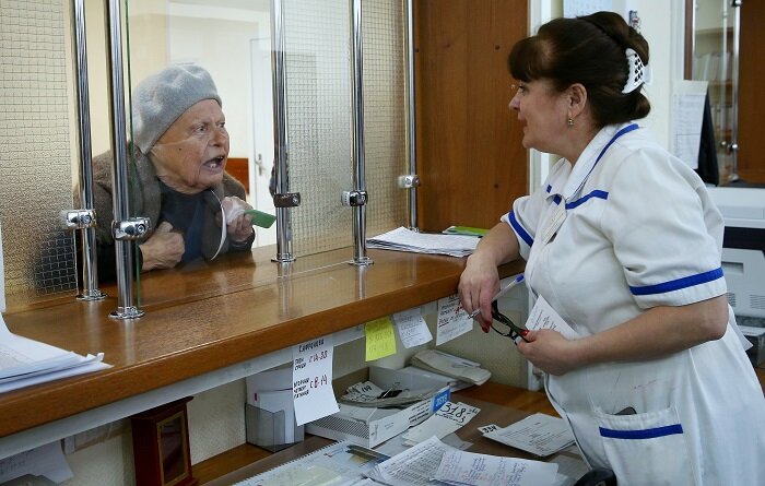 Во всех поликлиниках страны