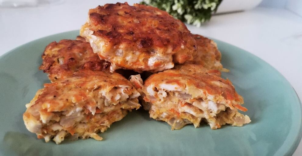 На 100гр КБЖУ: 185Ккал/19,1/9,2/5,6