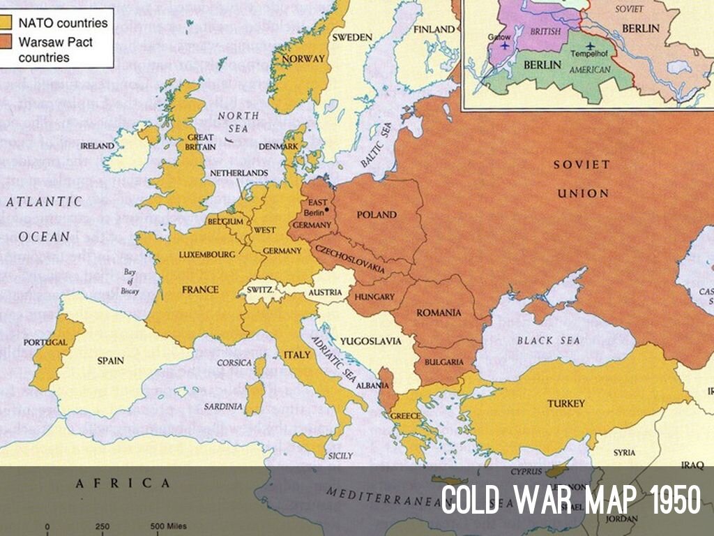 Холодная война - было соперничеством двух больших блоков союзников