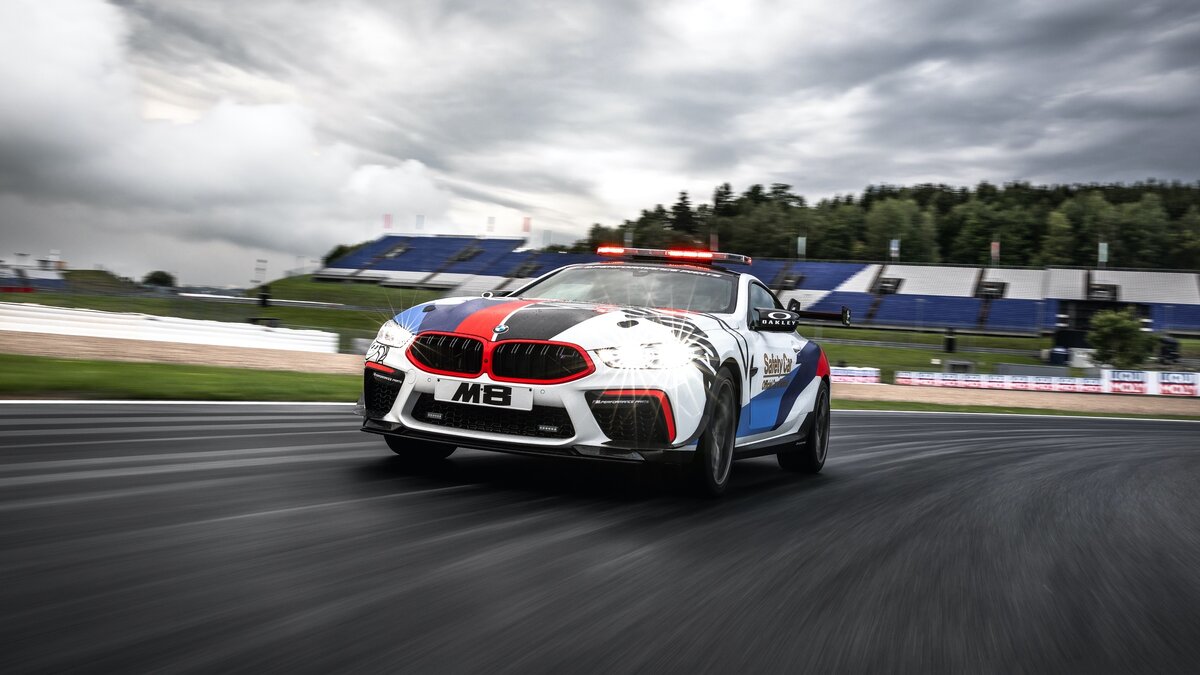 BMW m8 Safety car