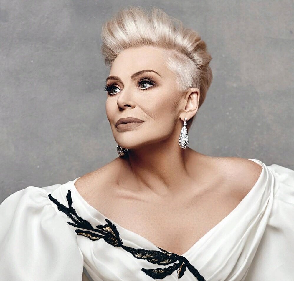 Современный образ Ирины Понаровской