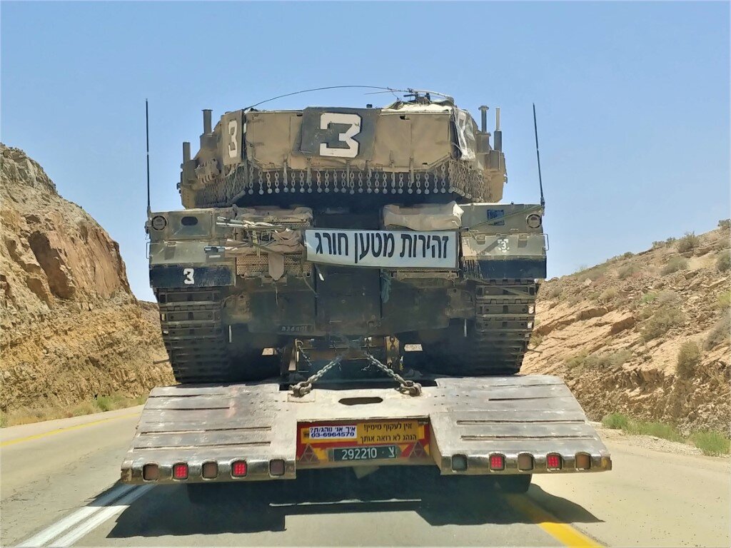Военные раритеты Израиля: танки посреди пустыни