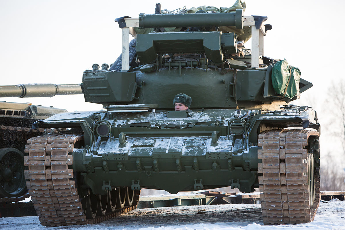 Т самому. Т-72б3. Т-72 без бортовых экранов. Т 72 экспортный. Т-72 танк броня.