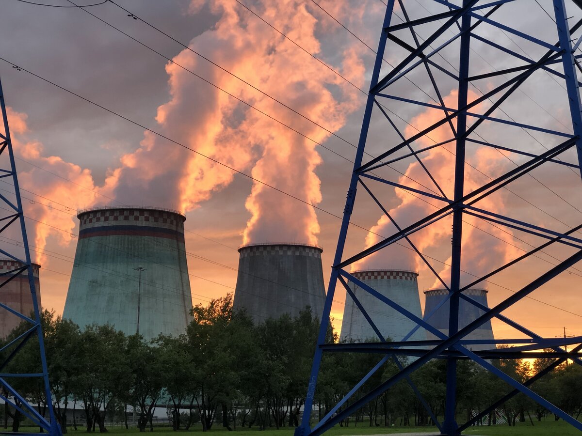 В довольно дорогом, на момент старта продаж, телефоне нет банальных ручных настроек камер (2 камер!!!), соответственно результат не контролируется. Фото норм, но не добилась того результата, которого хотела.