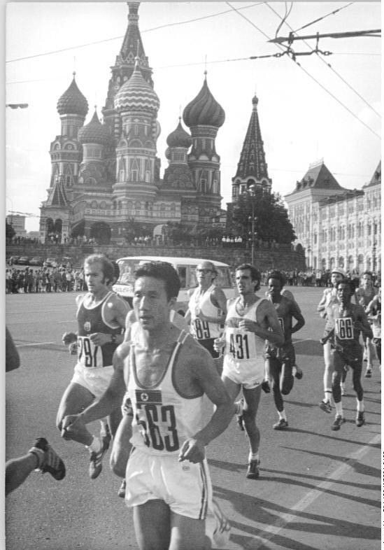 Марафон в центре Москвы. 1 августа 1980г.