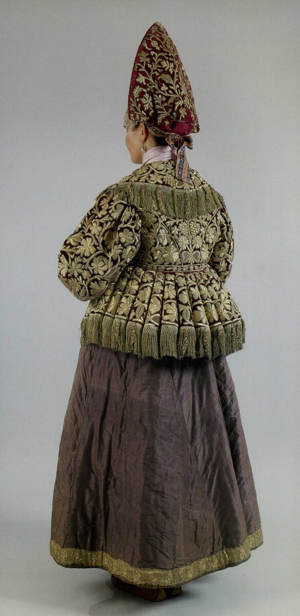 Вариант оформление баски шугая