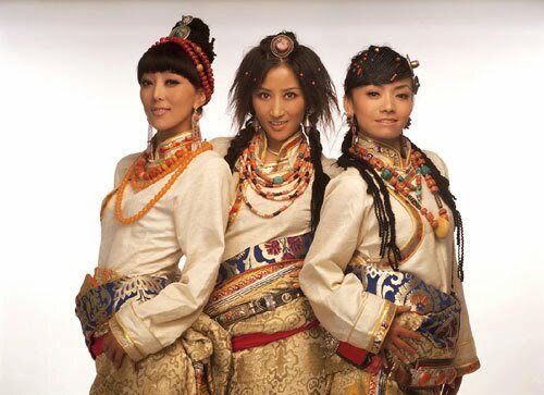 Дакини мудрости и просветления - очень сексапильные и игривые, ведьмочки вобщем