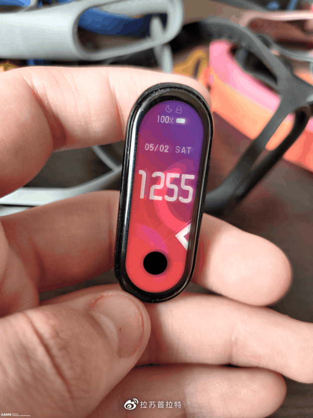 Рендер Xiaomi Mi Band 5 от Slashleaks