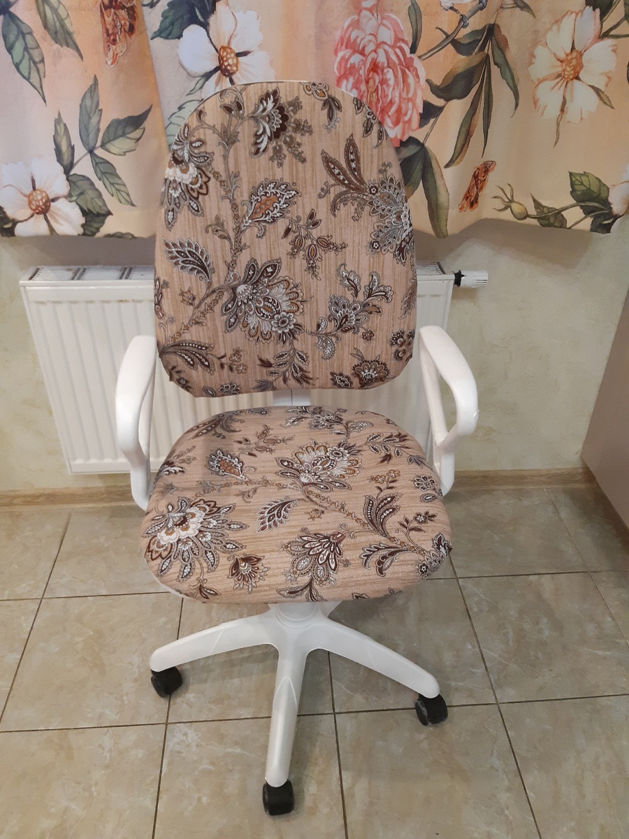 Кресло после реставрации.