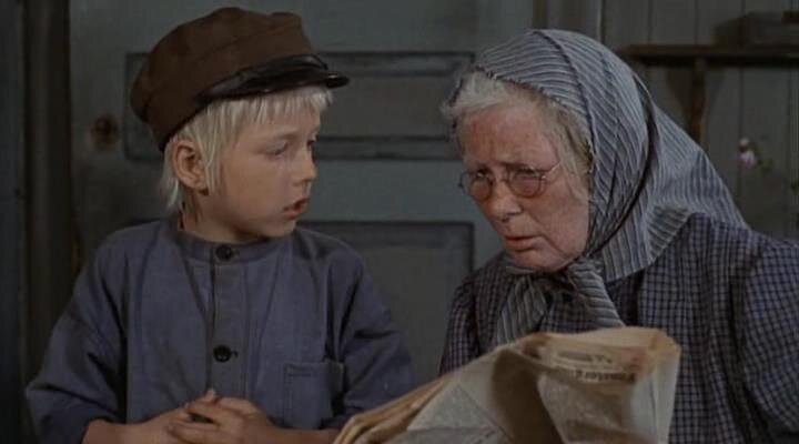 В отличие от Крейзи-Майя Фәрхи әби не была столь общительной. Кадр из сериала "Эмиль из Лённеберги"