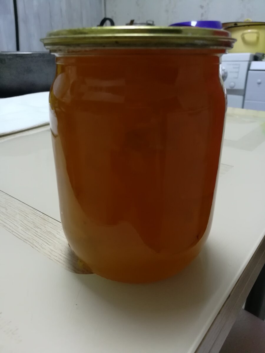 Варенье из абрикосов.