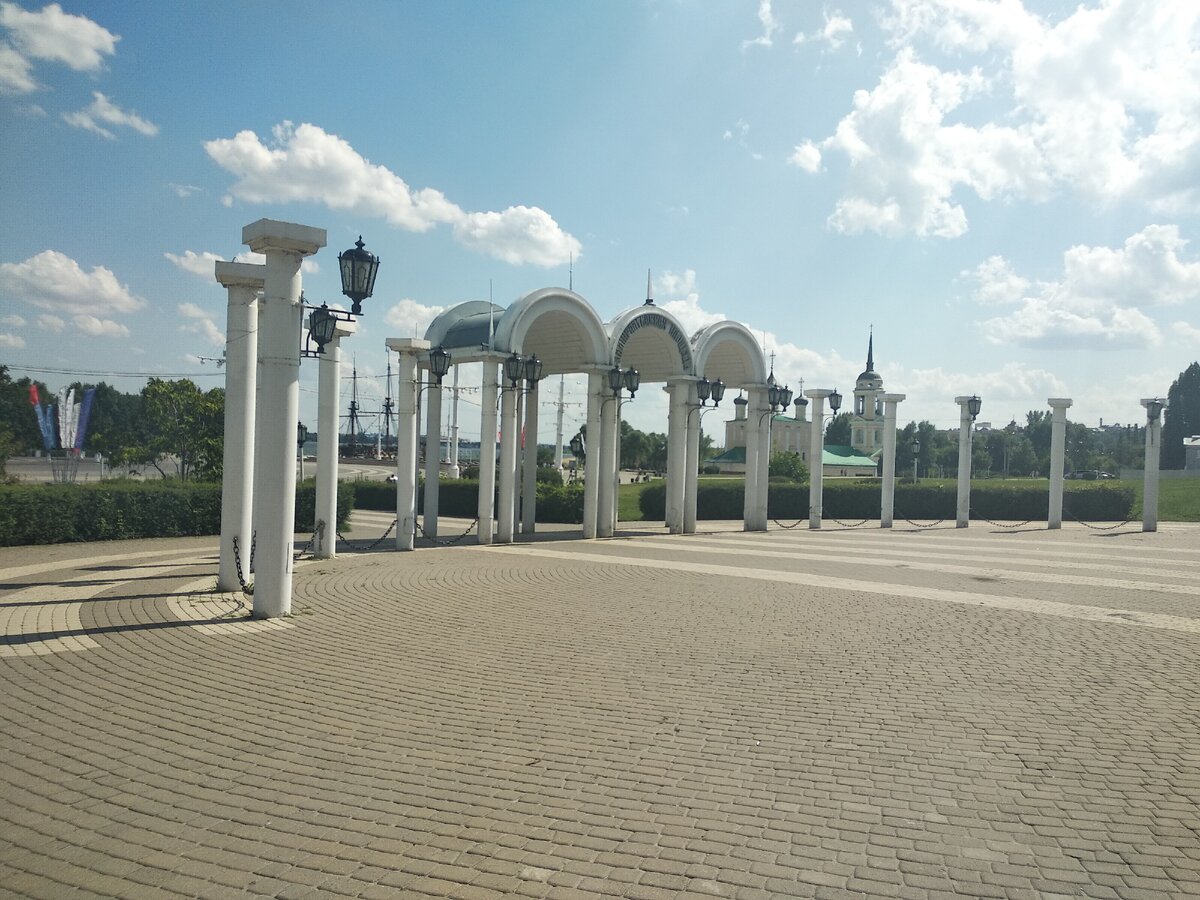 Адмиралтейская площадь