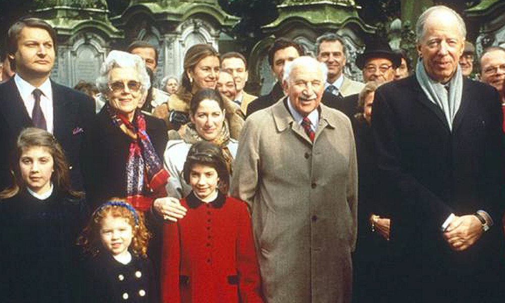 Семьи которые управляют миром. Семьи которые управляют миром. Рокфеллер семья династия. Семьи которые управляют миром. Рокфеллеры династия фото.