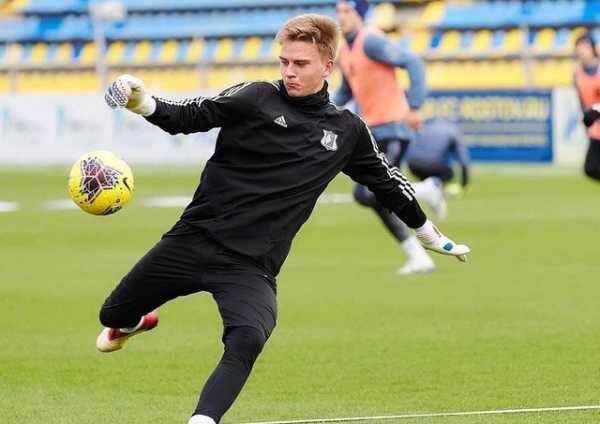 Денис Попов -фото фк Ростов.